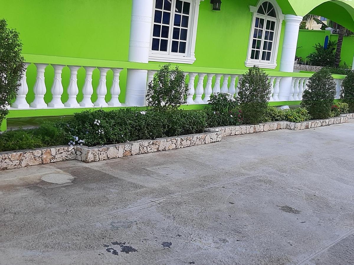 Pesheres Inn & Spa Bon Accord Village Εξωτερικό φωτογραφία